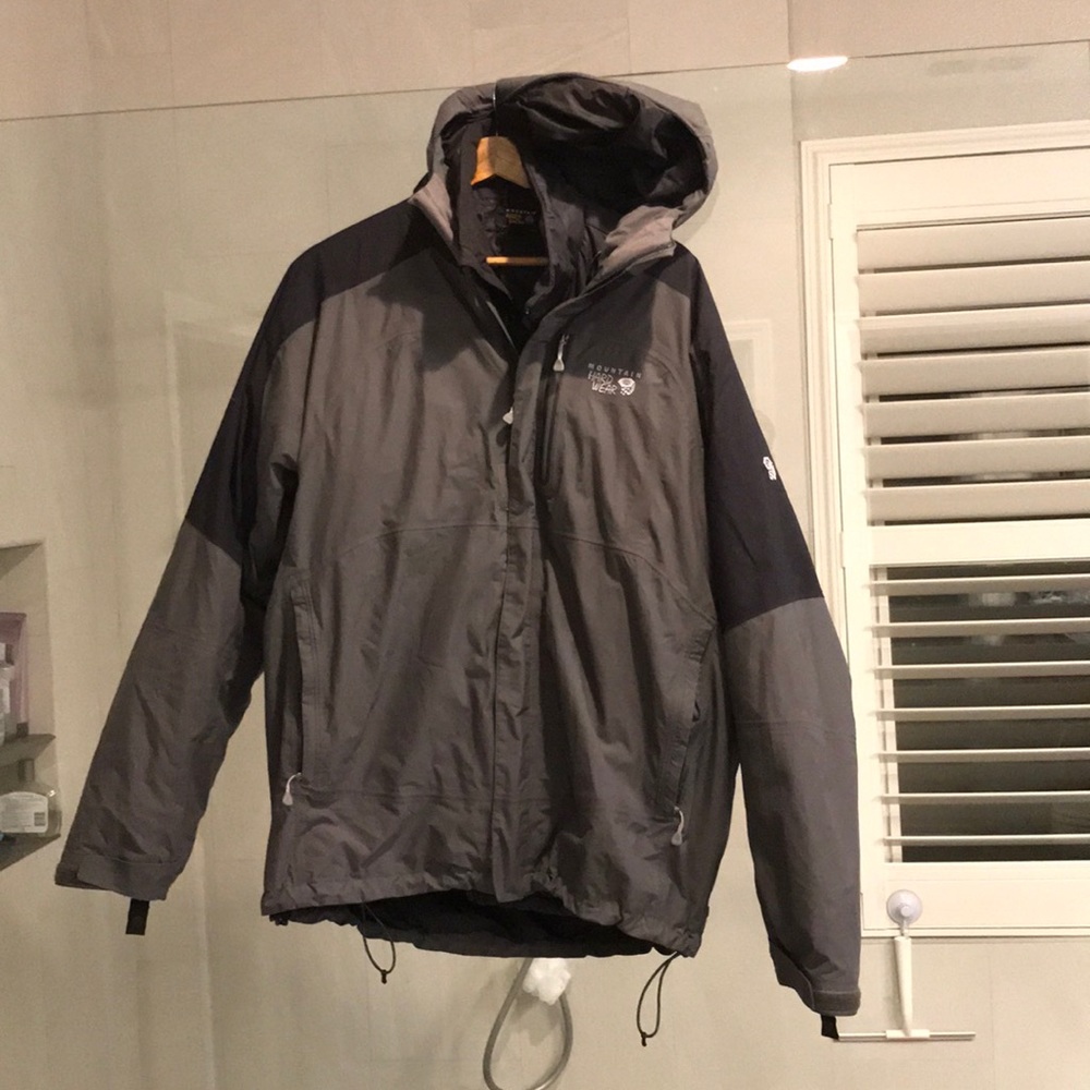 Mountain hardware jacket xl